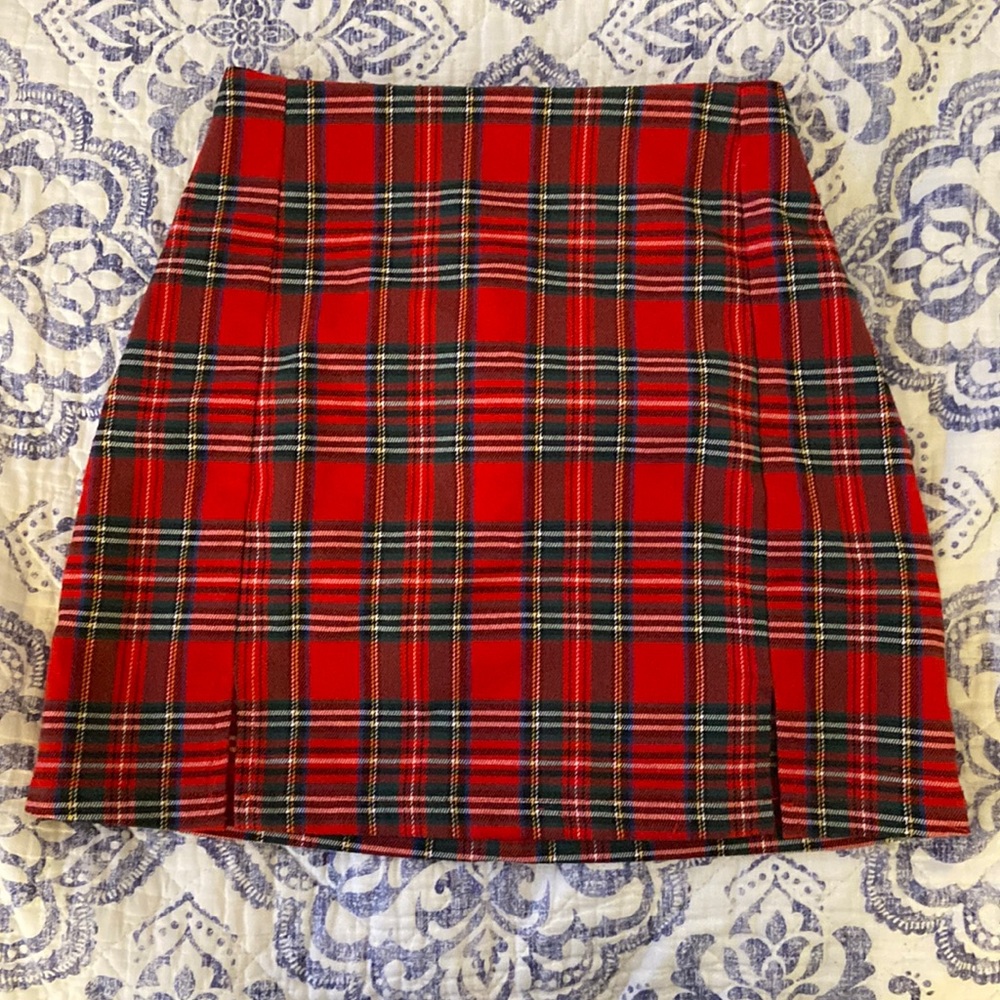Brandy Melville XS Plaid Skirt